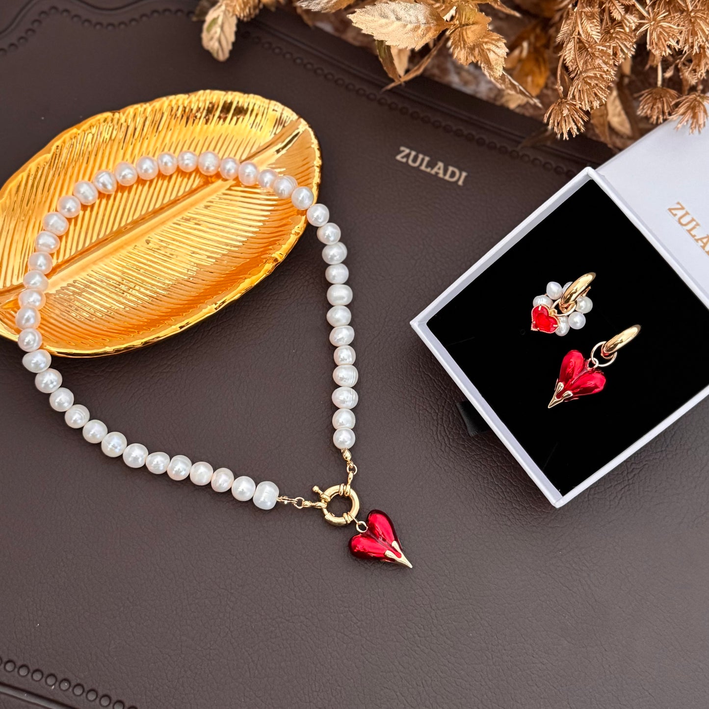 Amour Pearl Choker Necklace set