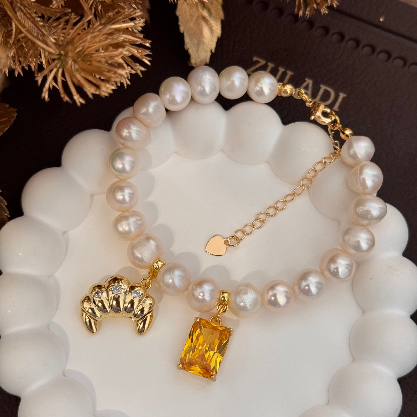 Croissant d’Or Pearl Bracelet