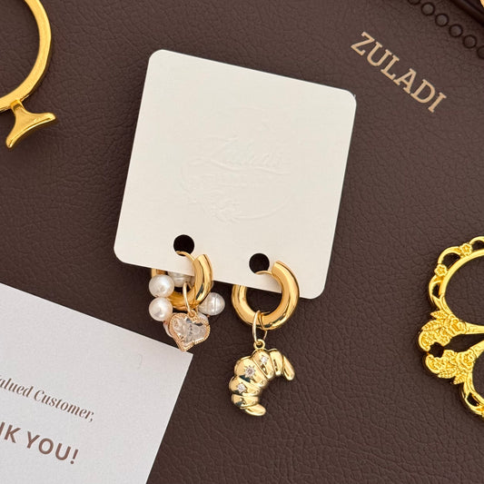 Croissant d’Or Pearl Earrings