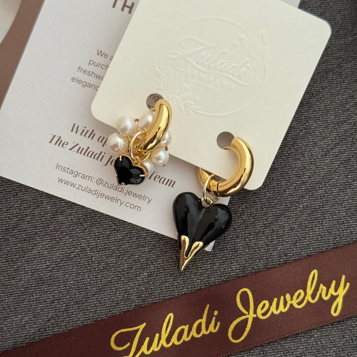 Amour Noire Heart Earrings